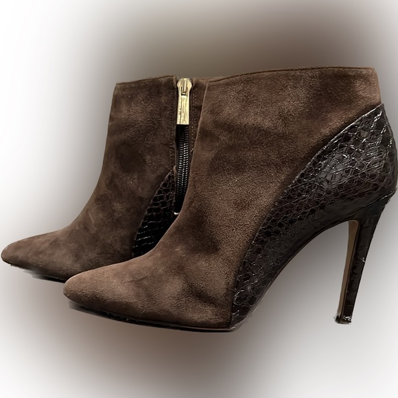 Vince Camuto suede/snakeskin booties - Picture 2 of 8